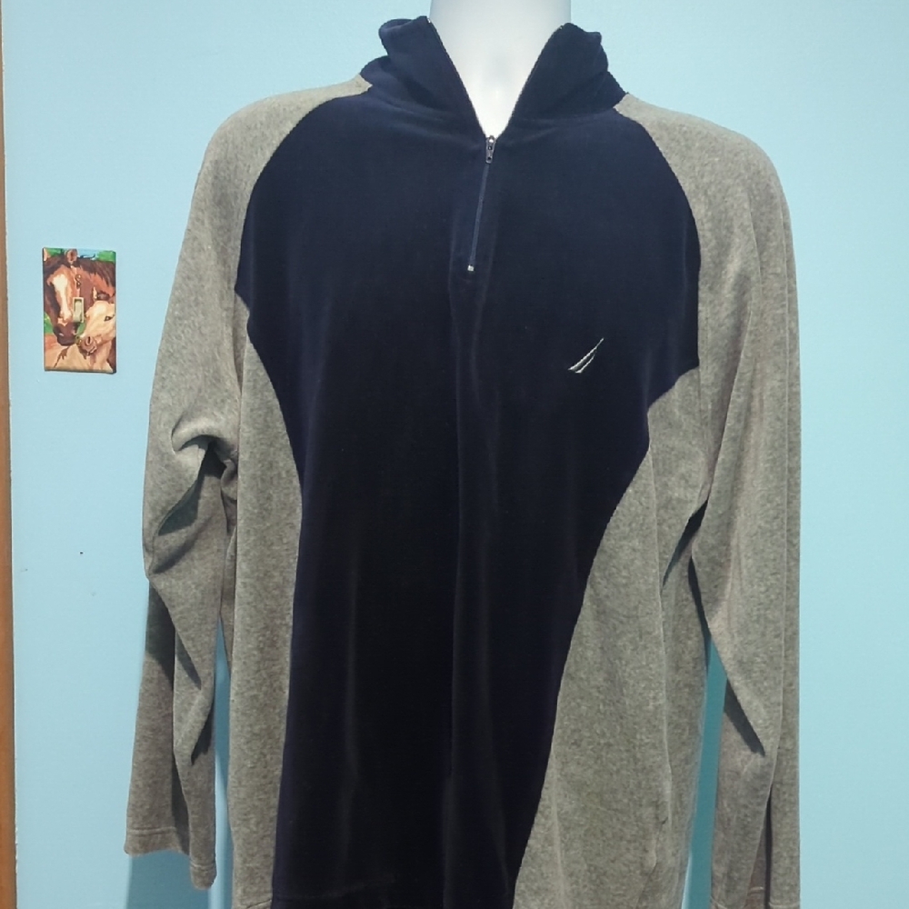Men's Zip-Up Sweater in Gray and Navy